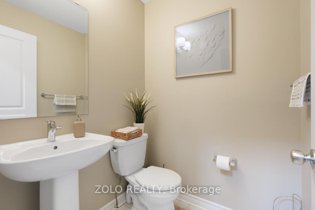 Photo 6 of 533 Sonmarg Crescent, Ottawa, Barrhaven - Half Moon Bay — HOMEH