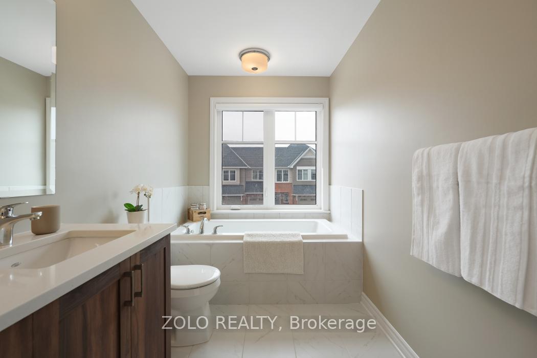 Photo 24 of 533 Sonmarg Crescent, Ottawa, Barrhaven - Half Moon Bay — HOMEH