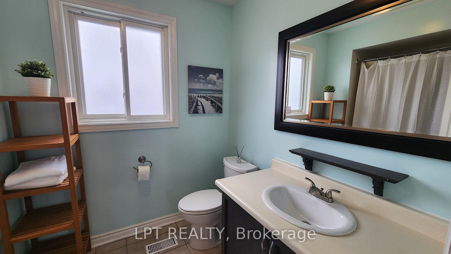 Photo 20 of 63 James Street, Barrie, Ardagh — HOMEH