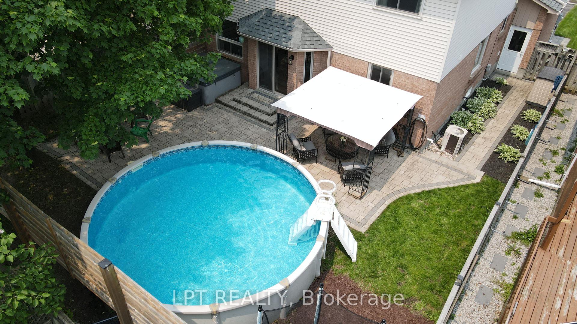 Photo 33 of 63 James Street, Barrie, Ardagh — HOMEH