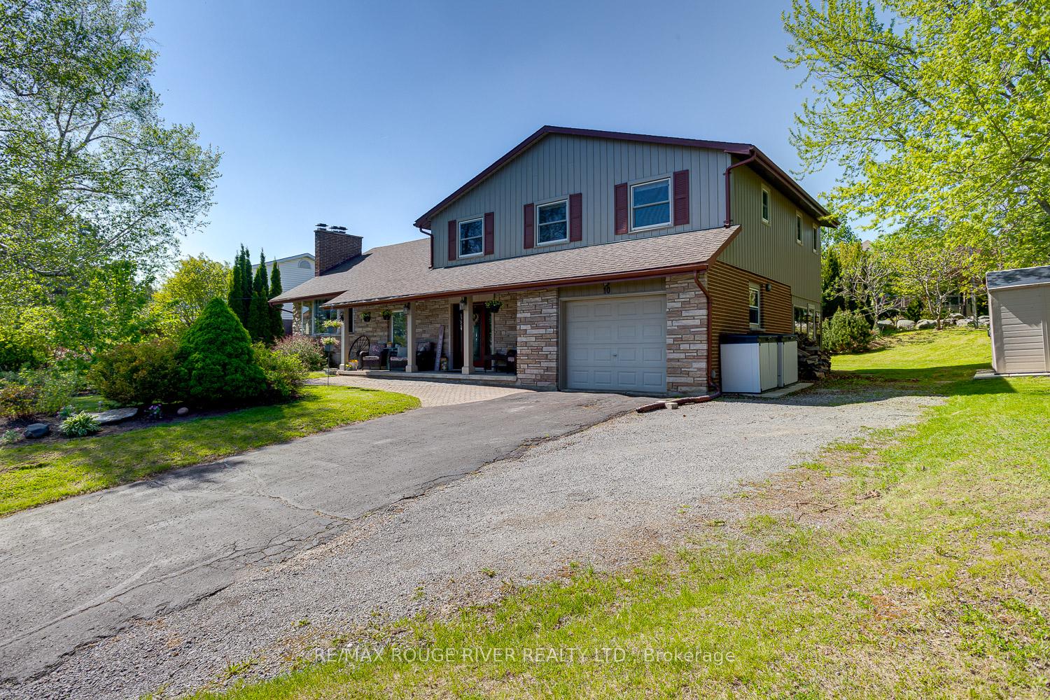 Photo 6 of 10 Lakeview Heights, Brighton — HOMEH