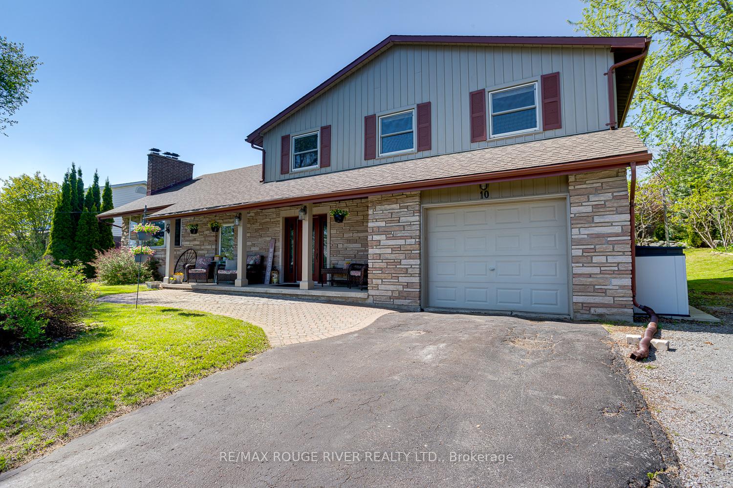 Photo 4 of 10 Lakeview Heights, Brighton — HOMEH