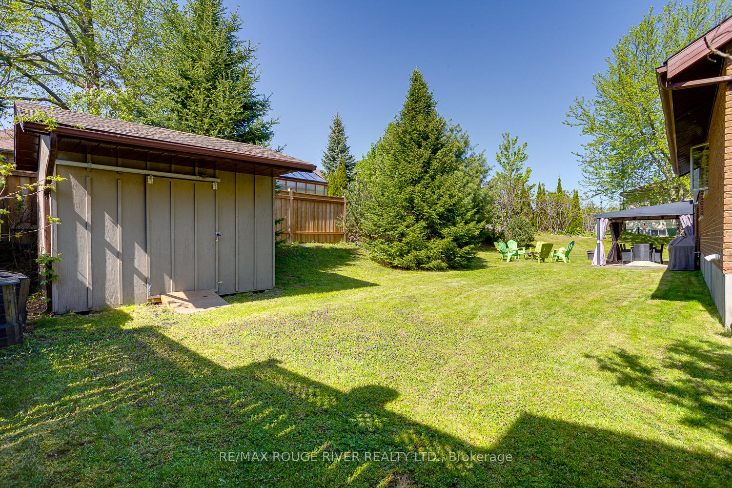 Photo 8 of 10 Lakeview Heights, Brighton — HOMEH