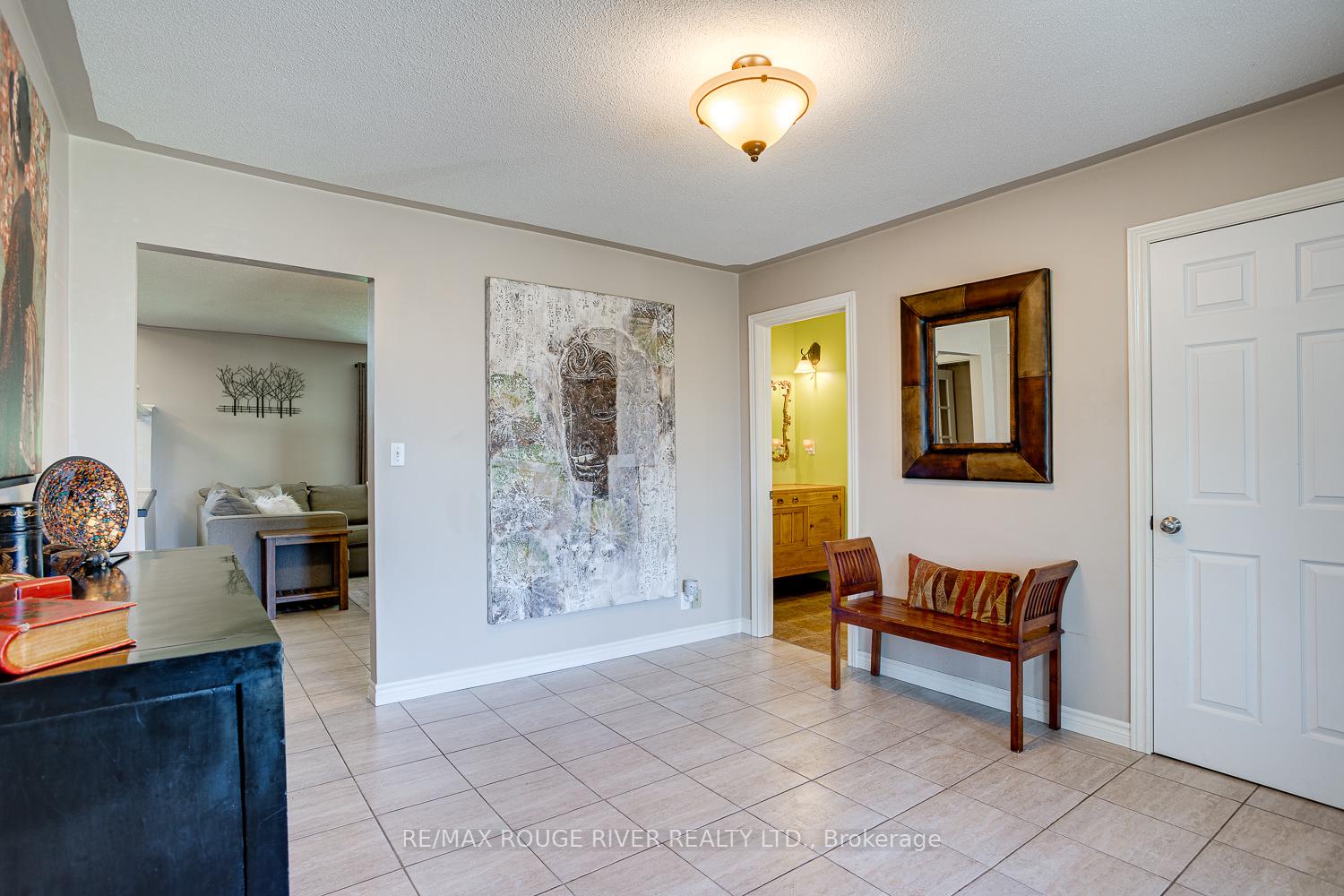 Photo 11 of 10 Lakeview Heights, Brighton — HOMEH