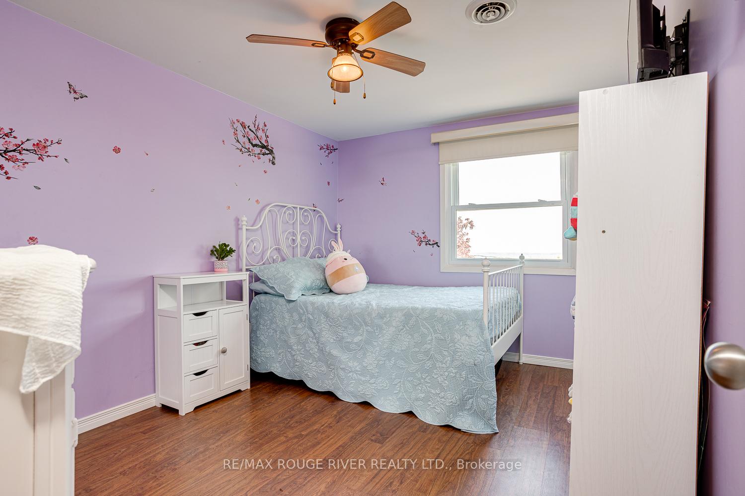 Photo 32 of 10 Lakeview Heights, Brighton — HOMEH
