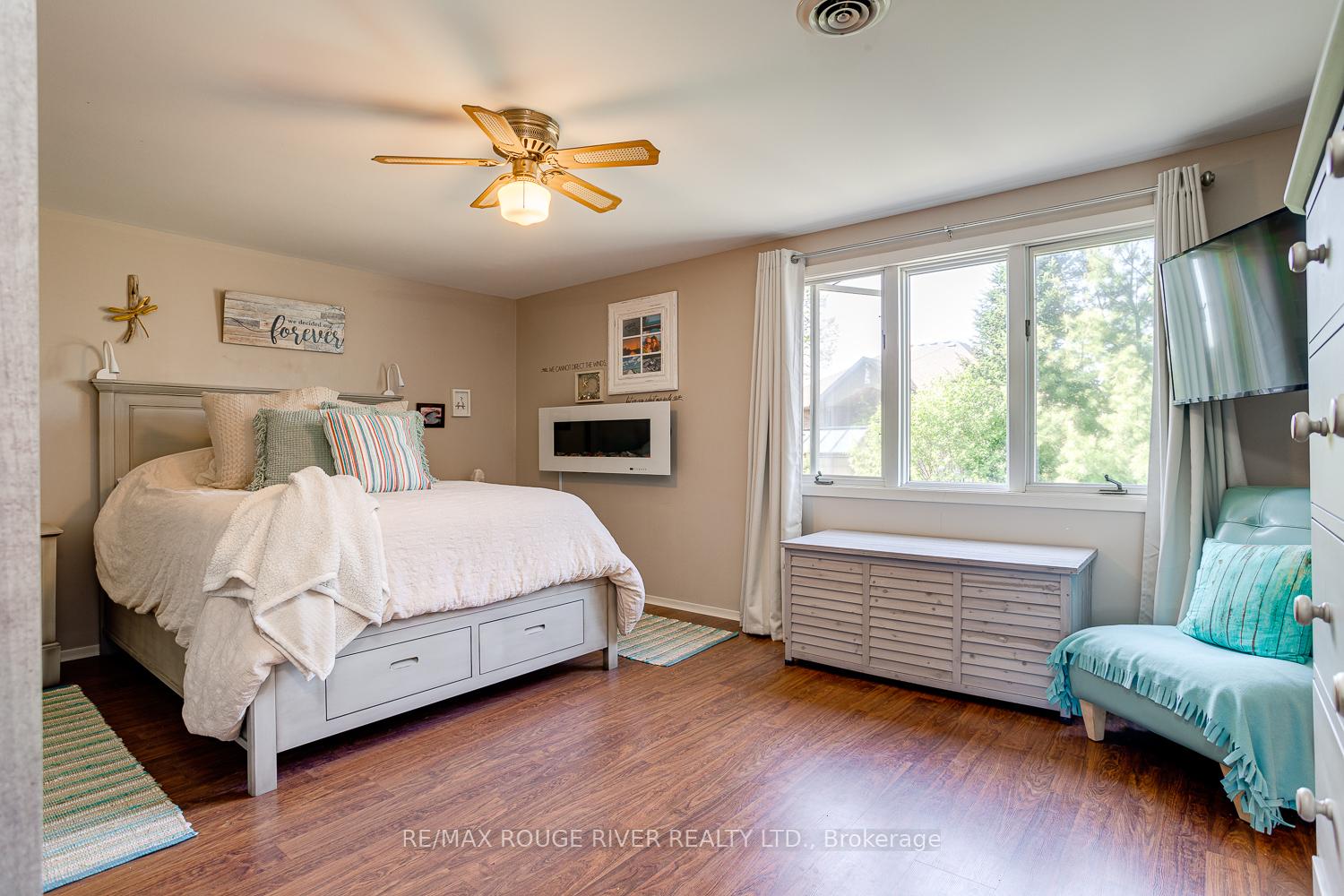 Photo 34 of 10 Lakeview Heights, Brighton — HOMEH