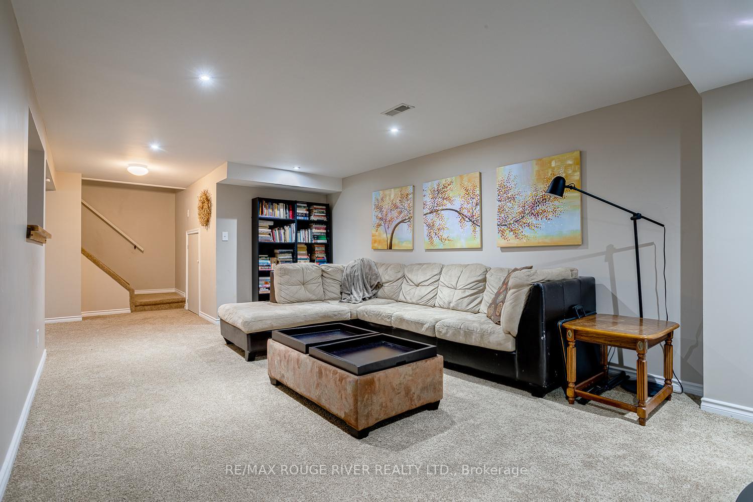 Photo 43 of 10 Lakeview Heights, Brighton — HOMEH