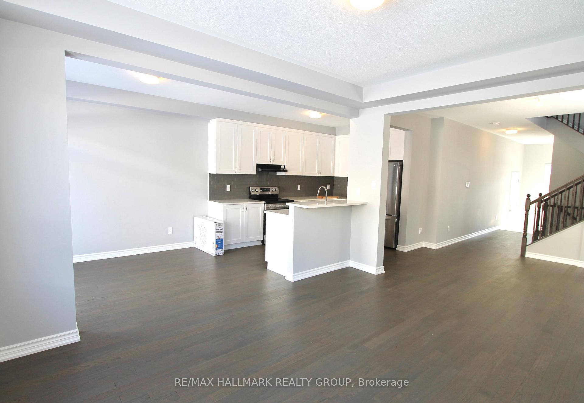 Photo 7 of 506 Flagstaff Drive, Ottawa, Barrhaven - Half Moon Bay — HOMEH