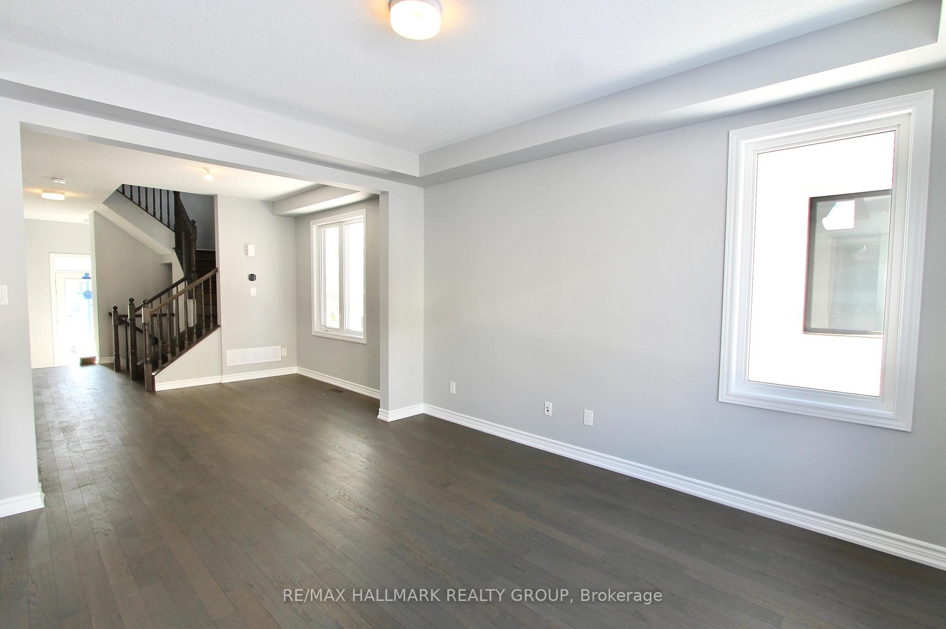 Photo 3 of 506 Flagstaff Drive, Ottawa, Barrhaven - Half Moon Bay — HOMEH