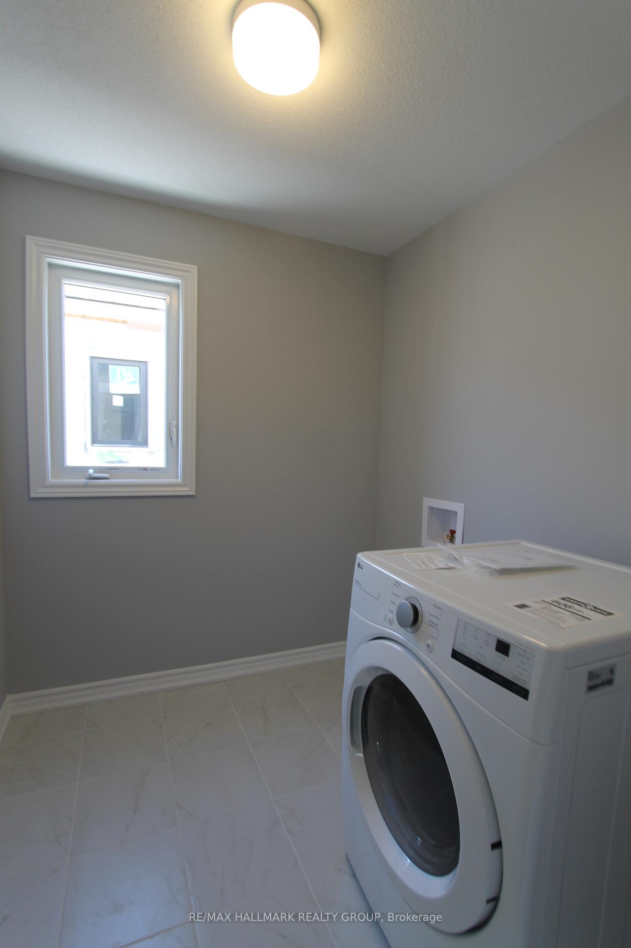 Photo 24 of 506 Flagstaff Drive, Ottawa, Barrhaven - Half Moon Bay — HOMEH