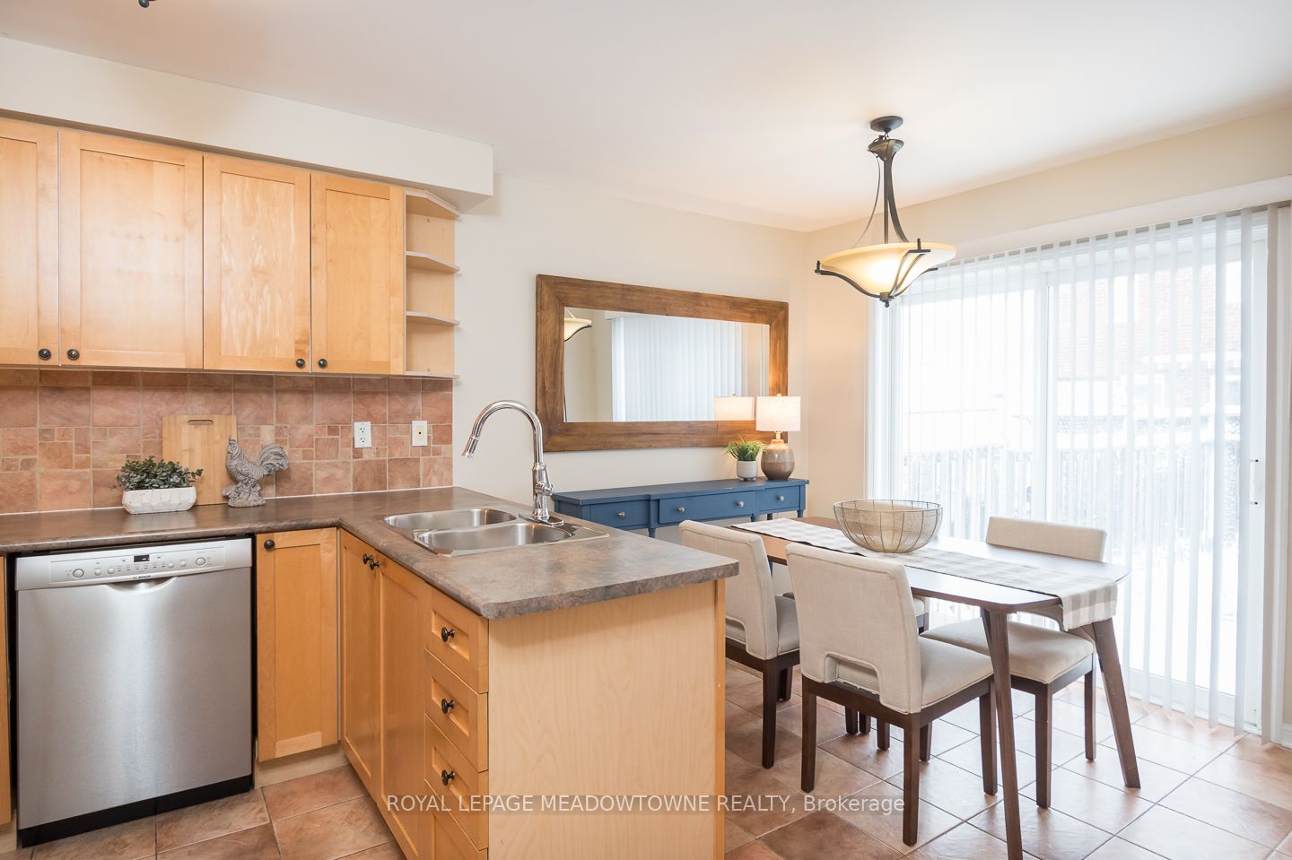 Photo 56 of 703 Edwards Avenue, Milton, Beaty — HOMEH