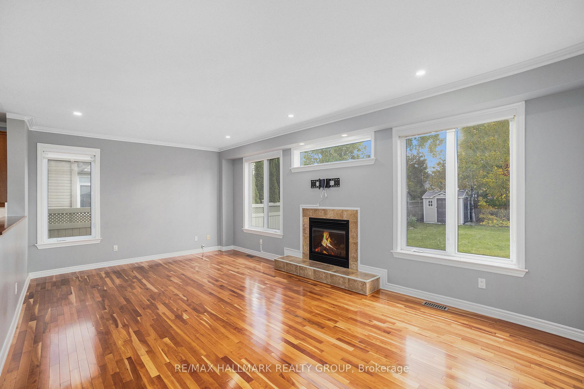 Photo 15 of 225 Bradwell Way, Ottawa, Blossom Park/Kemp Park/Findlay Creek — HOMEH
