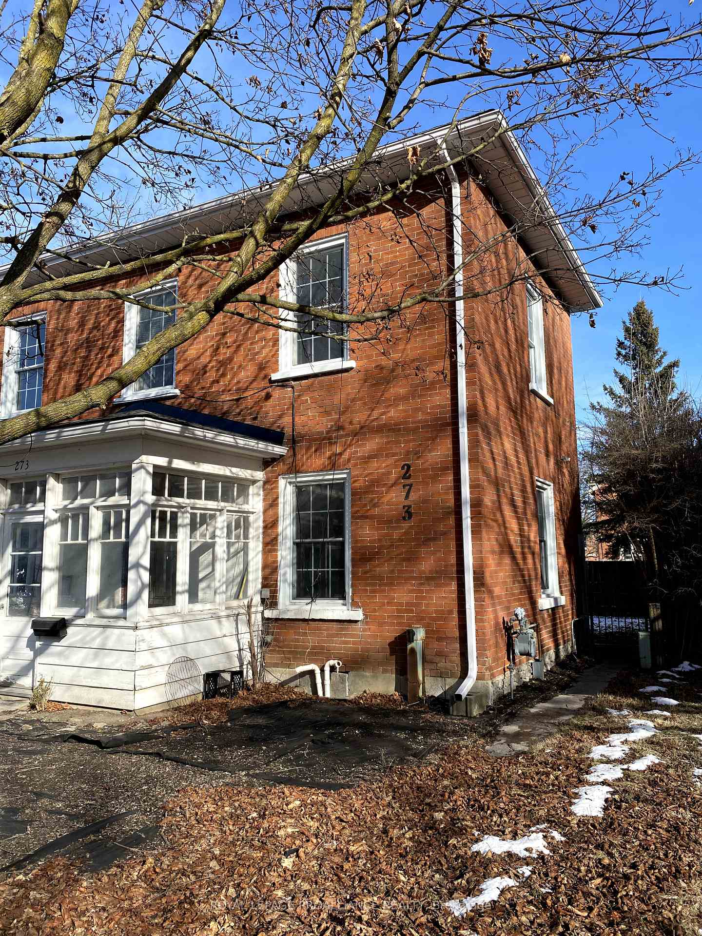 Photo 3 of 273 Ann Street, Belleville, Belleville Ward — HOMEH
