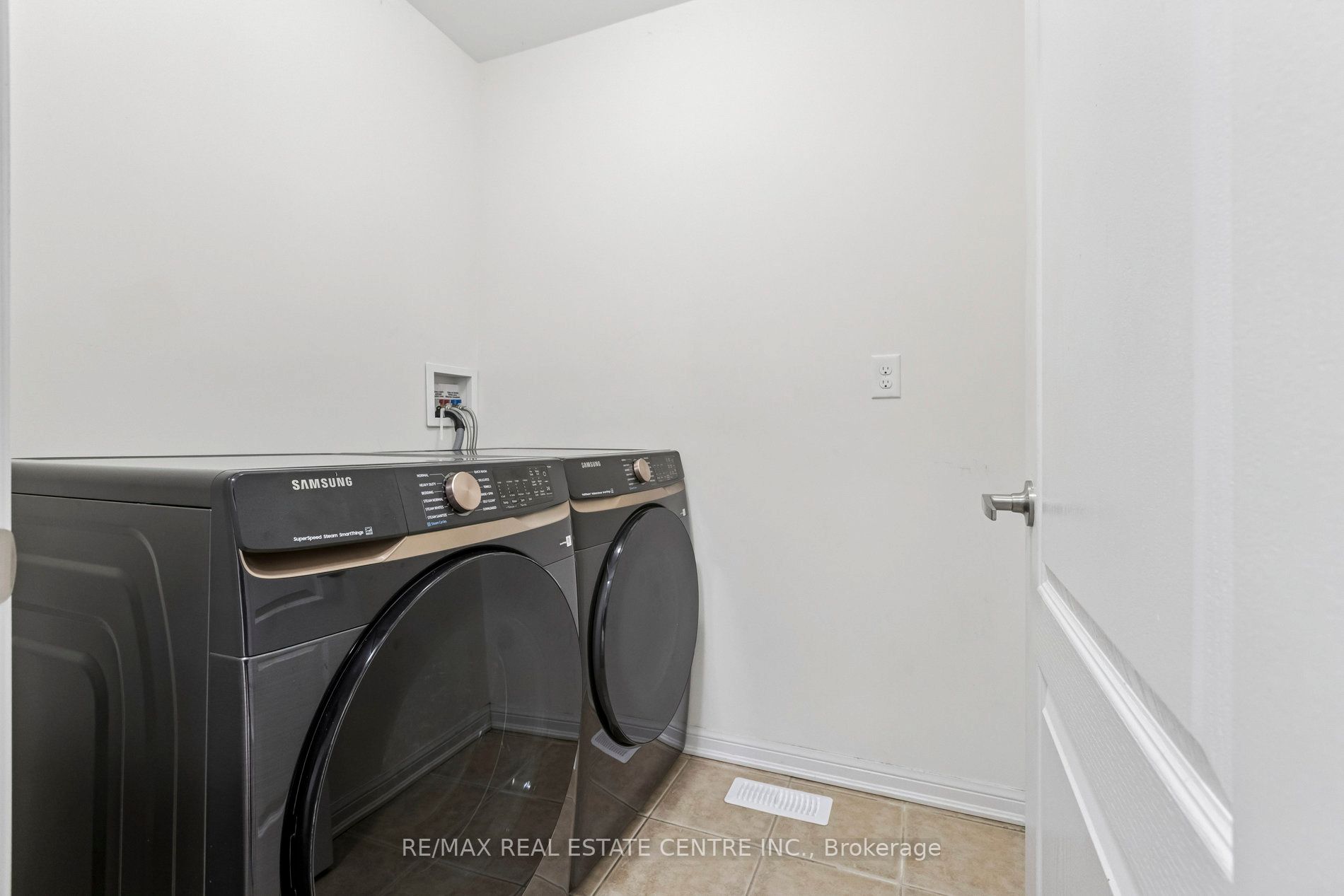 Photo 89 of 495 Mockridge Terrace N, Milton, Harrison — HOMEH