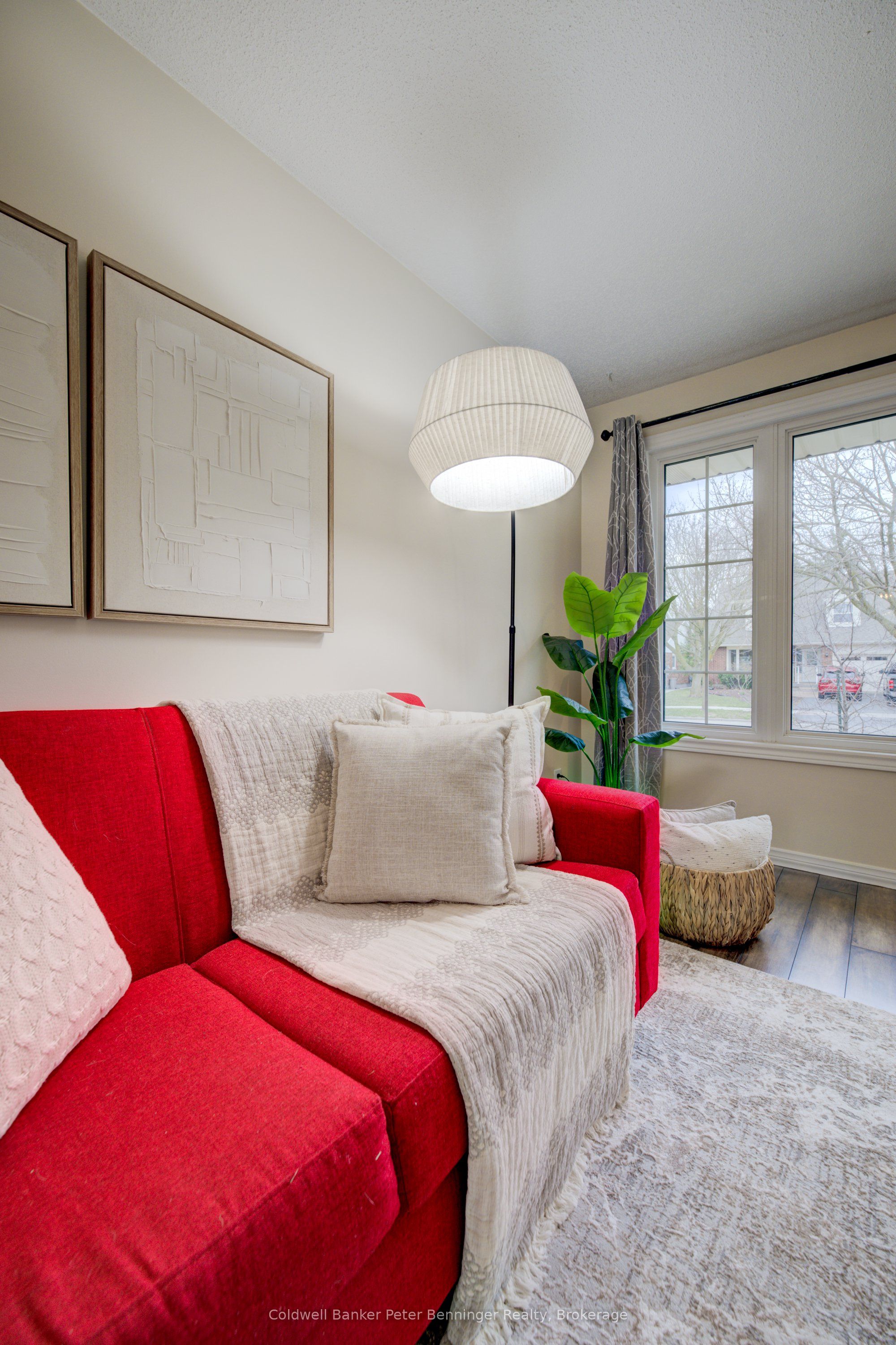 Photo 49 of 275 Canterbury Drive, Waterloo — HOMEH