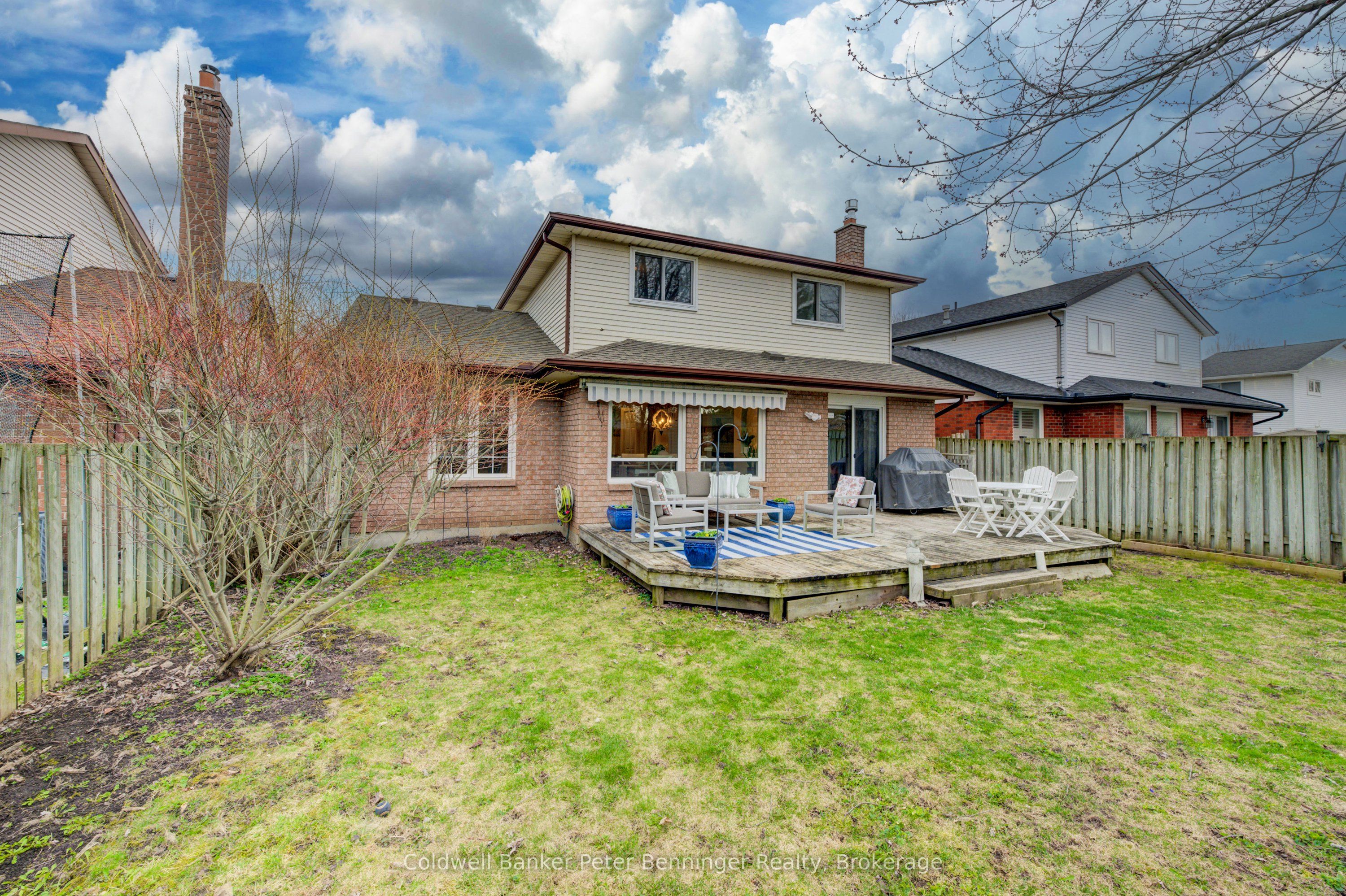 Photo 85 of 275 Canterbury Drive, Waterloo — HOMEH