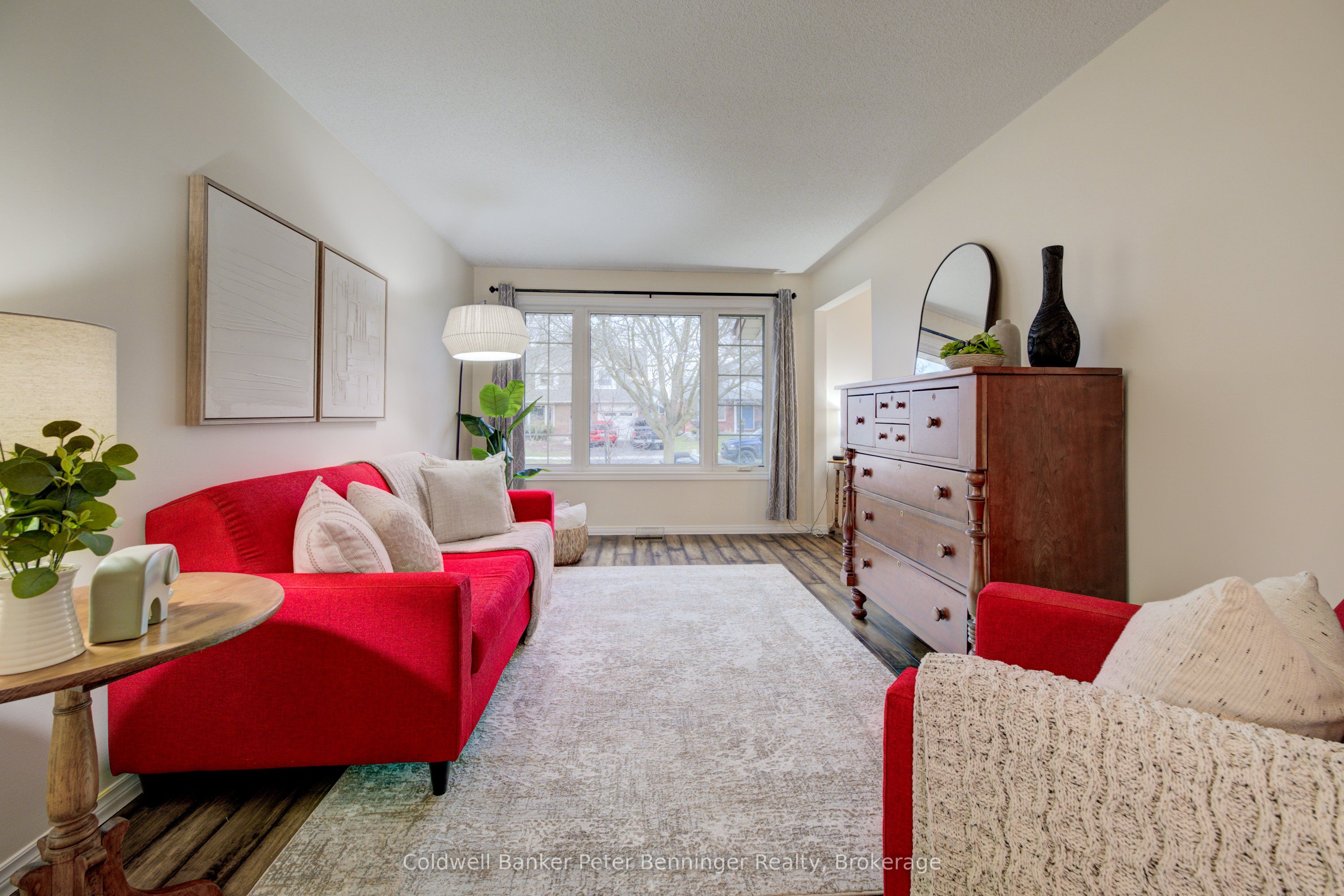 Photo 50 of 275 Canterbury Drive, Waterloo — HOMEH