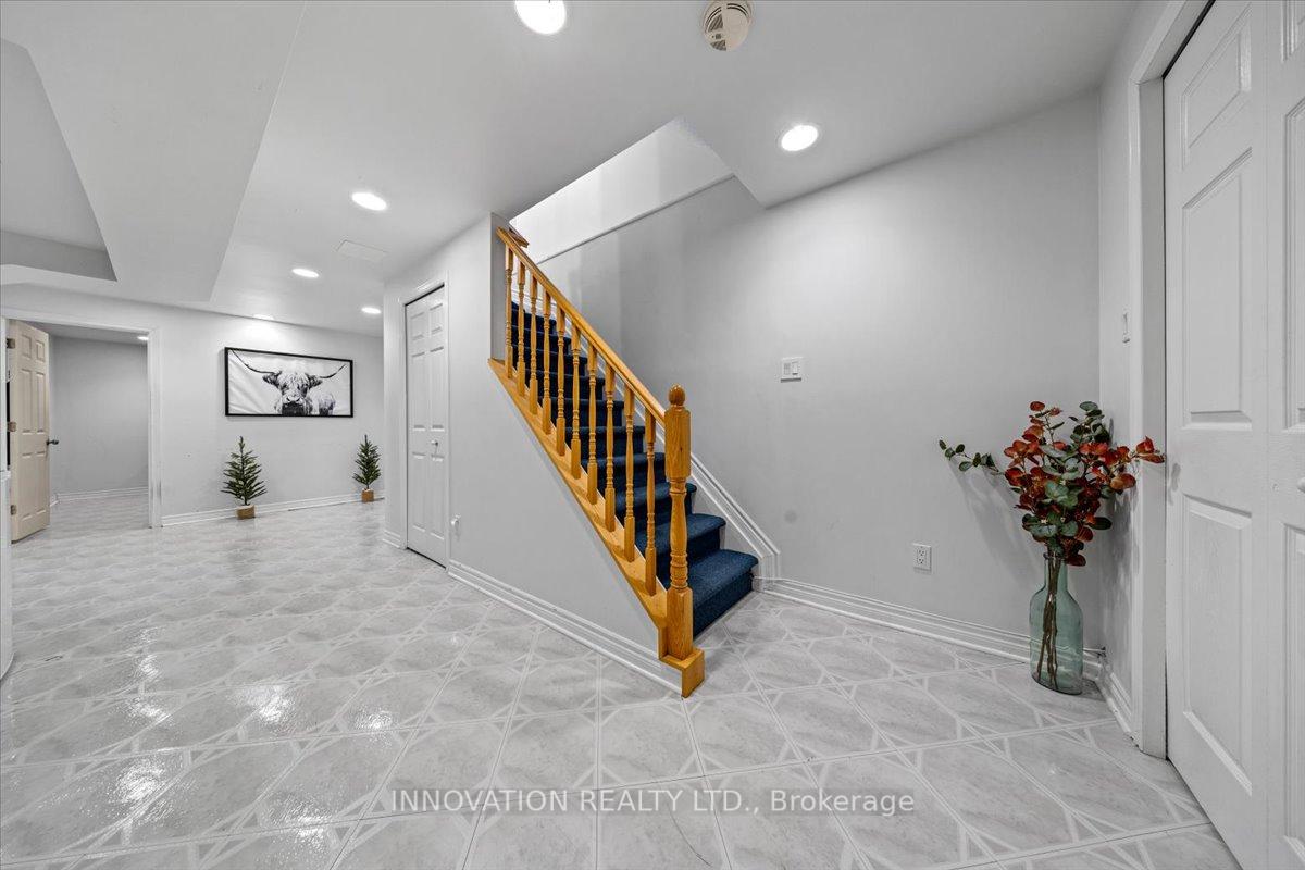 Photo 19 of 4 Newborough Crescent, Ottawa, Barrhaven East — HOMEH