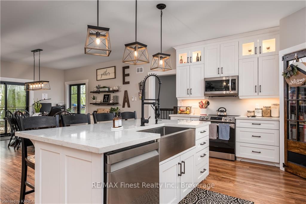 Photo 9 of 1046 Freeman Lane, Frontenac, Frontenac Centre — HOMEH