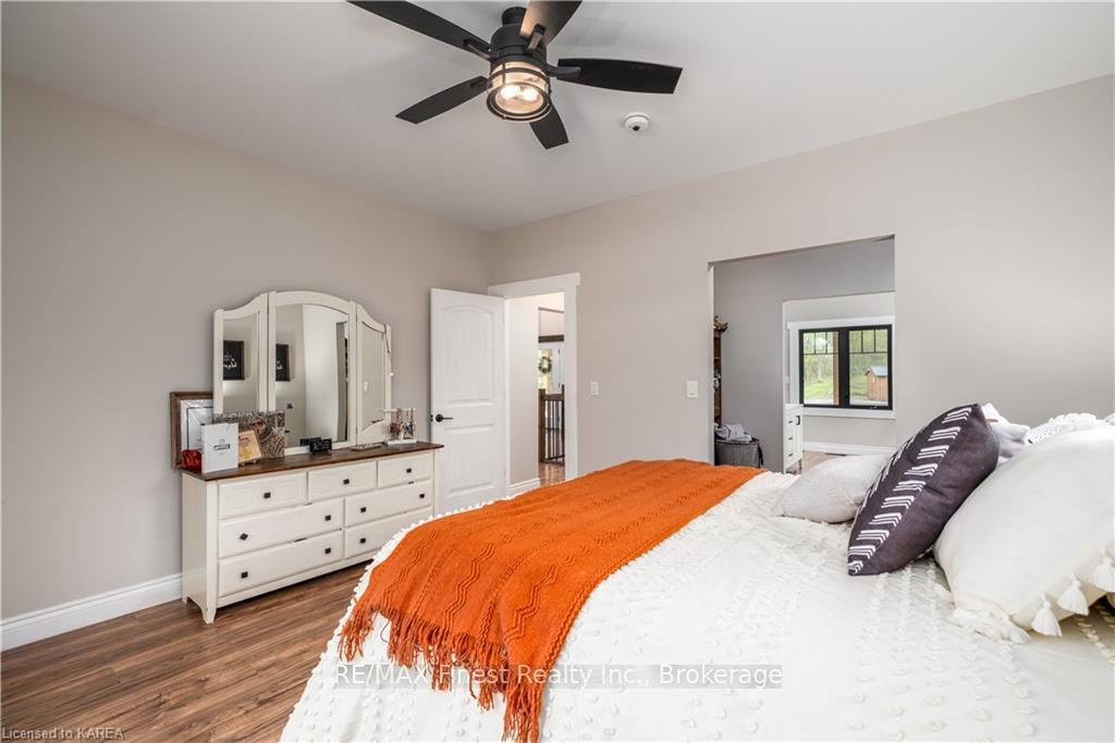 Photo 14 of 1046 Freeman Lane, Frontenac, Frontenac Centre — HOMEH