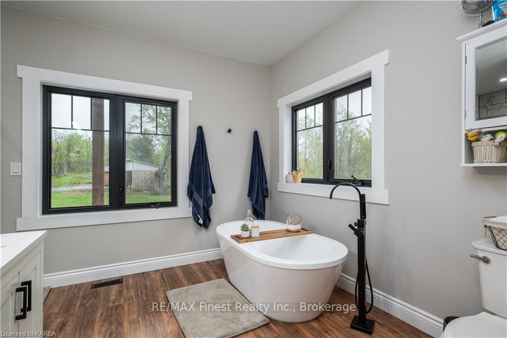 Photo 15 of 1046 Freeman Lane, Frontenac, Frontenac Centre — HOMEH