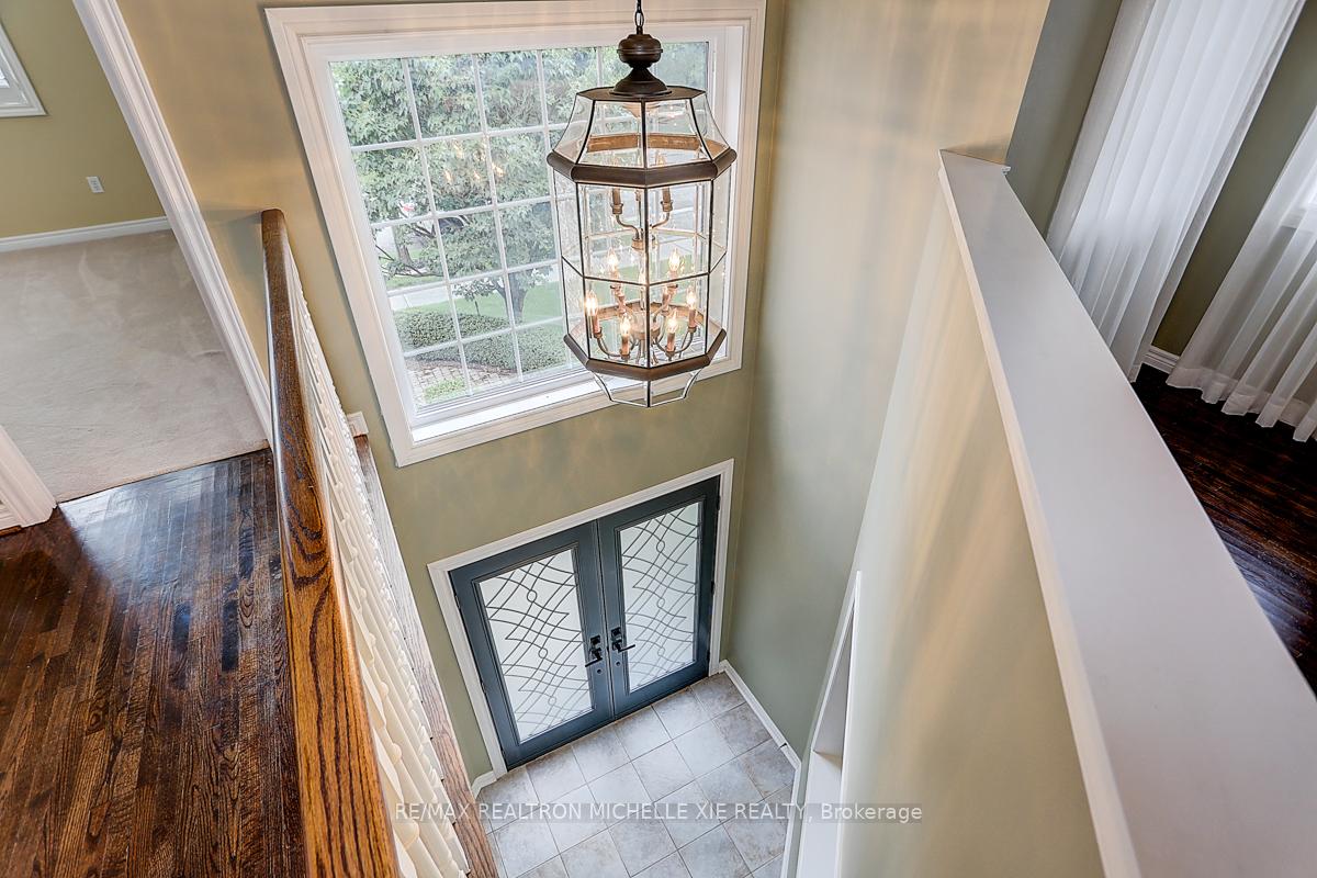 Photo 39 of 45 Pinnacle Trail, Aurora, Bayview Wellington — HOMEH