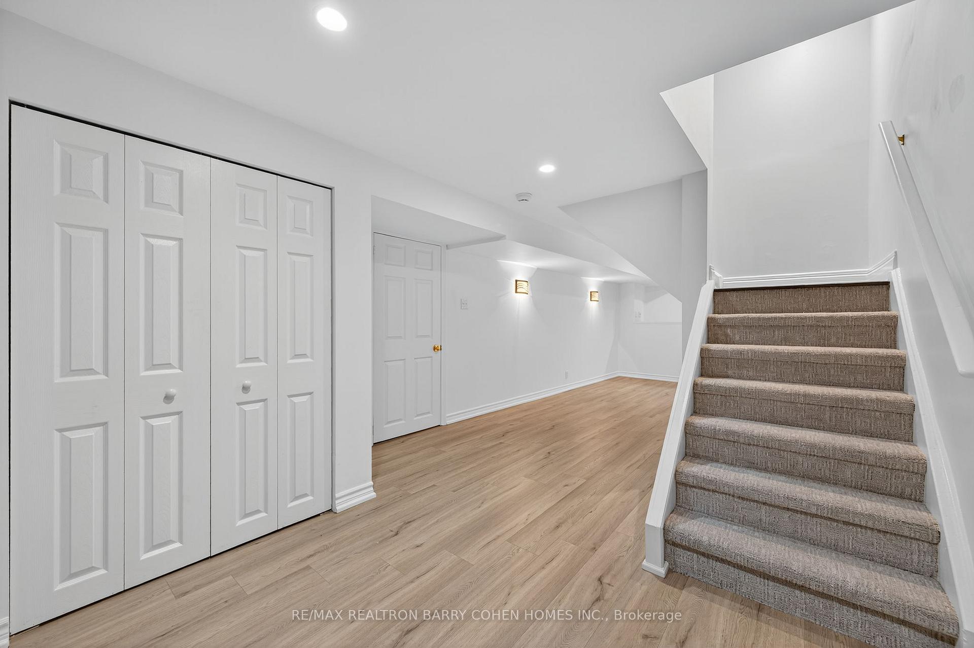 Photo 22 of 18 Cranberry Lane, Aurora, Aurora Highlands — HOMEH