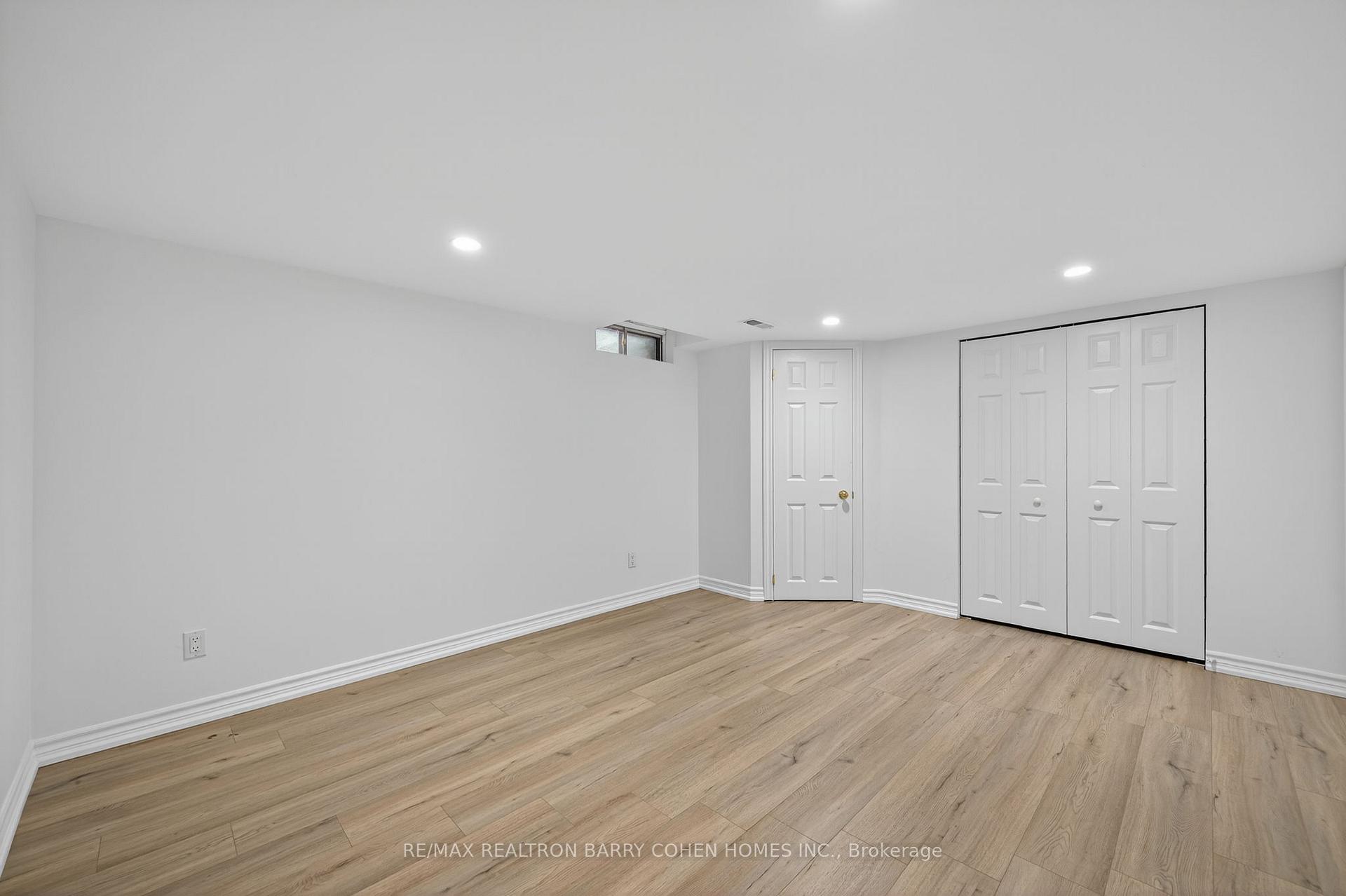 Photo 21 of 18 Cranberry Lane, Aurora, Aurora Highlands — HOMEH