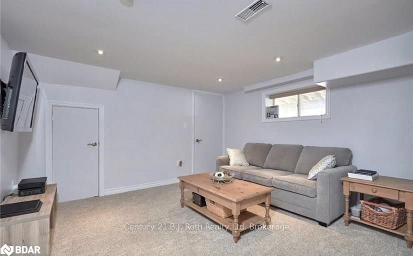 Photo 5 of Unit LOWER LEVEL, 219 Huronia Road, Barrie, Painswick North — HOMEH