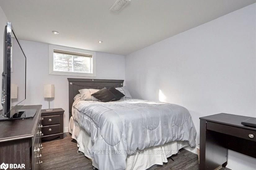 Photo 8 of Unit LOWER LEVEL, 219 Huronia Road, Barrie, Painswick North — HOMEH
