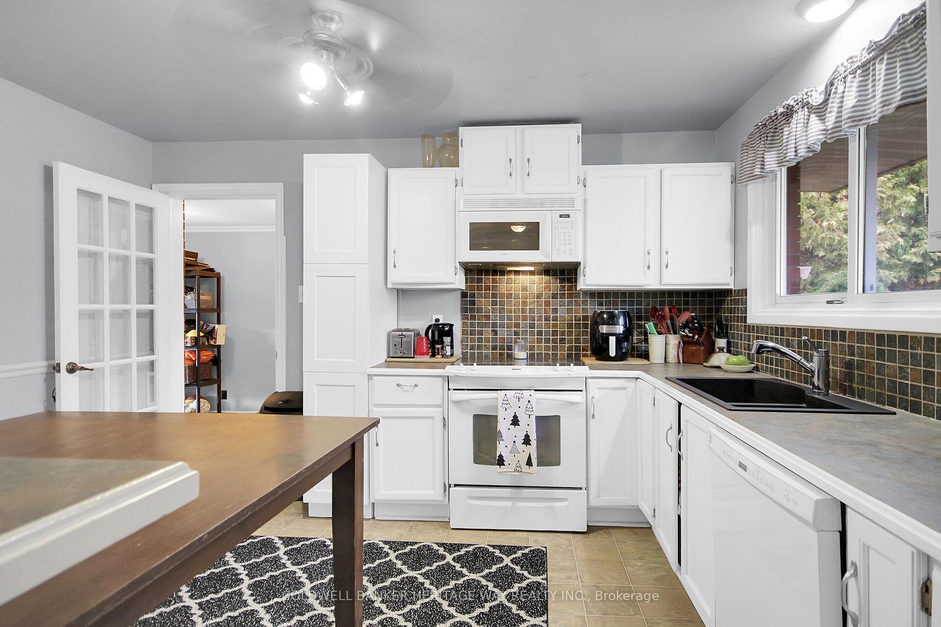 Photo 13 of 155 Brooks Road, Beckwith, Beckwith Twp — HOMEH