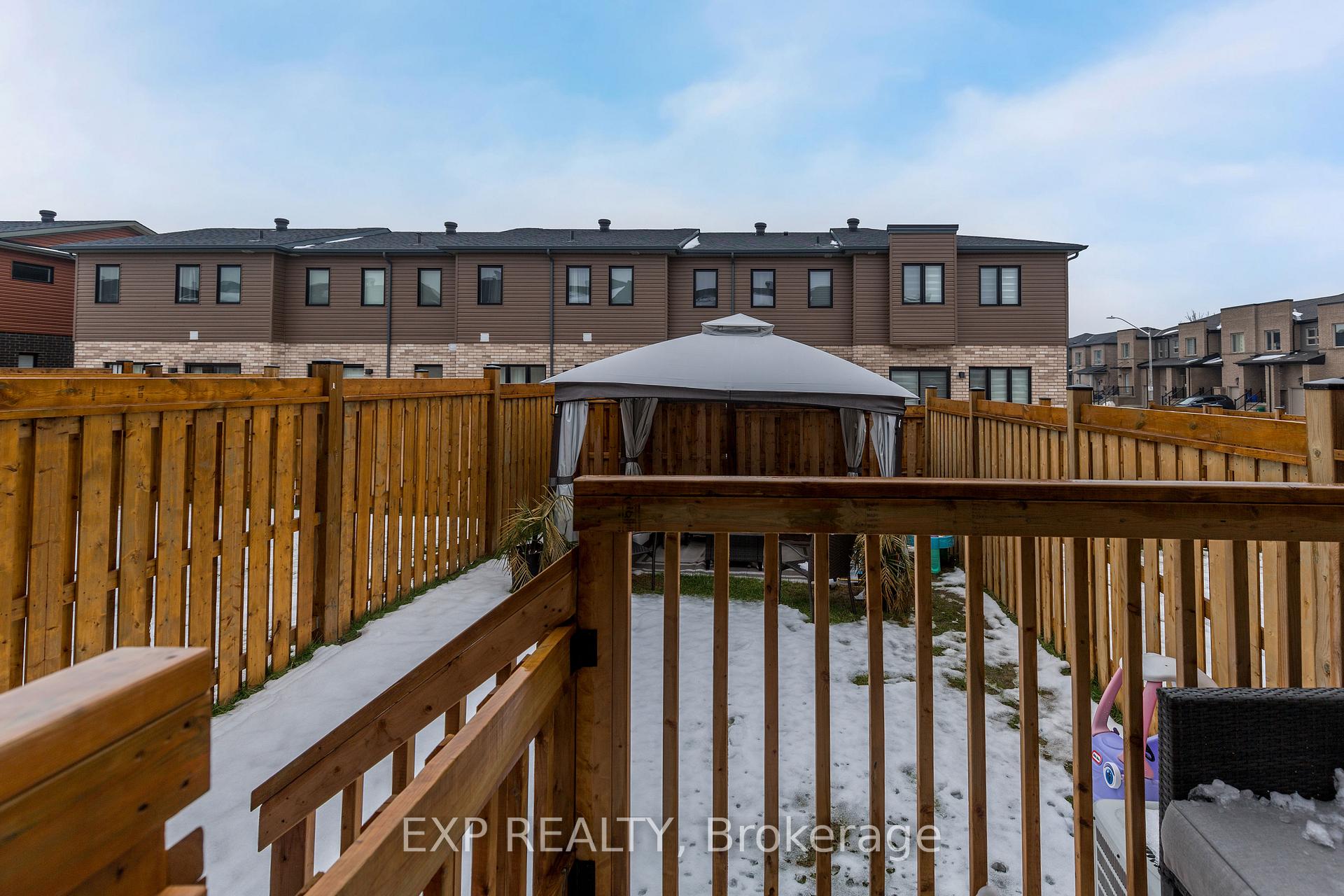 Photo 28 of 142 Gateland Drive, Barrie, Painswick South — HOMEH