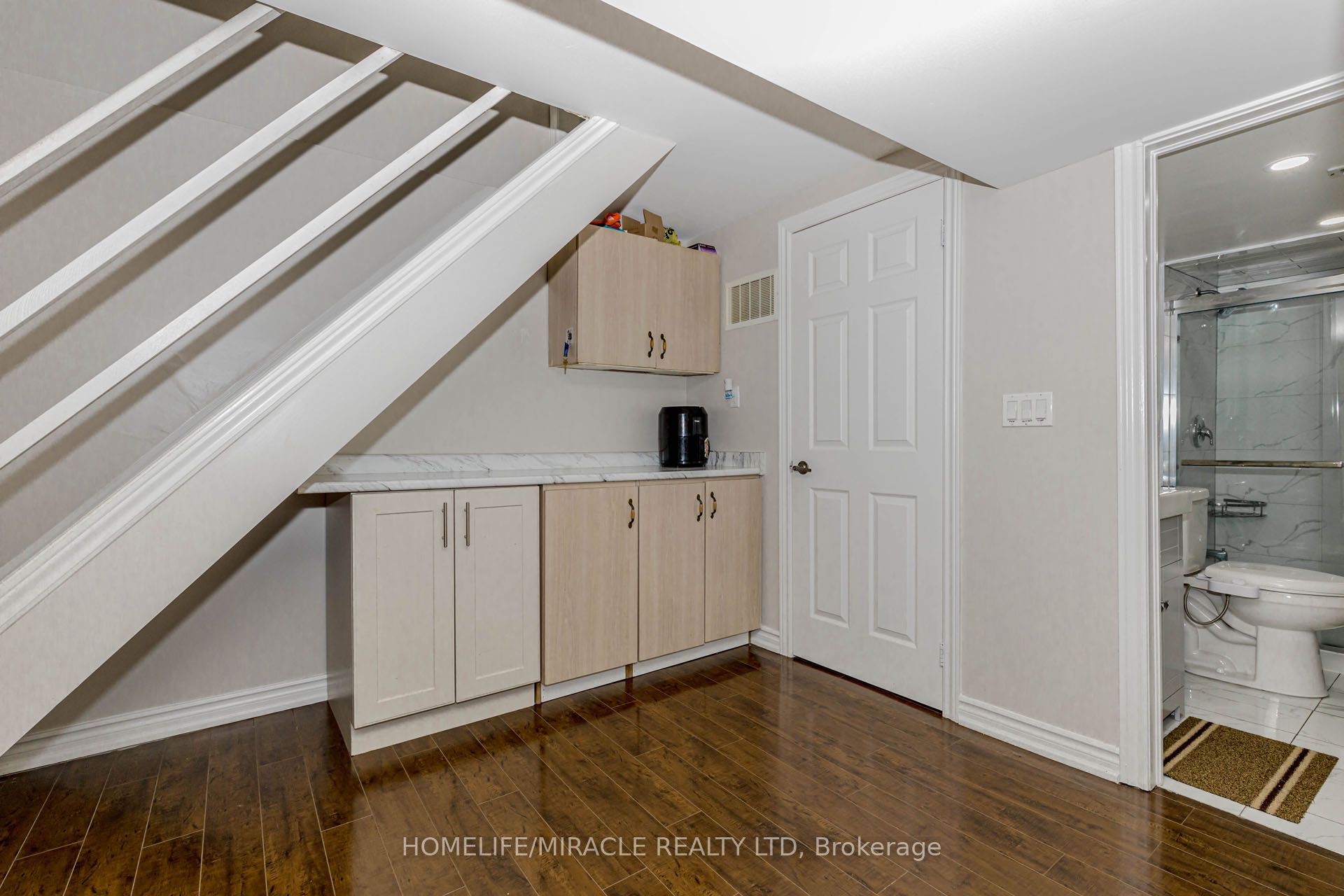 Photo 93 of 10 Festoon Place, Brampton, Southgate — HOMEH