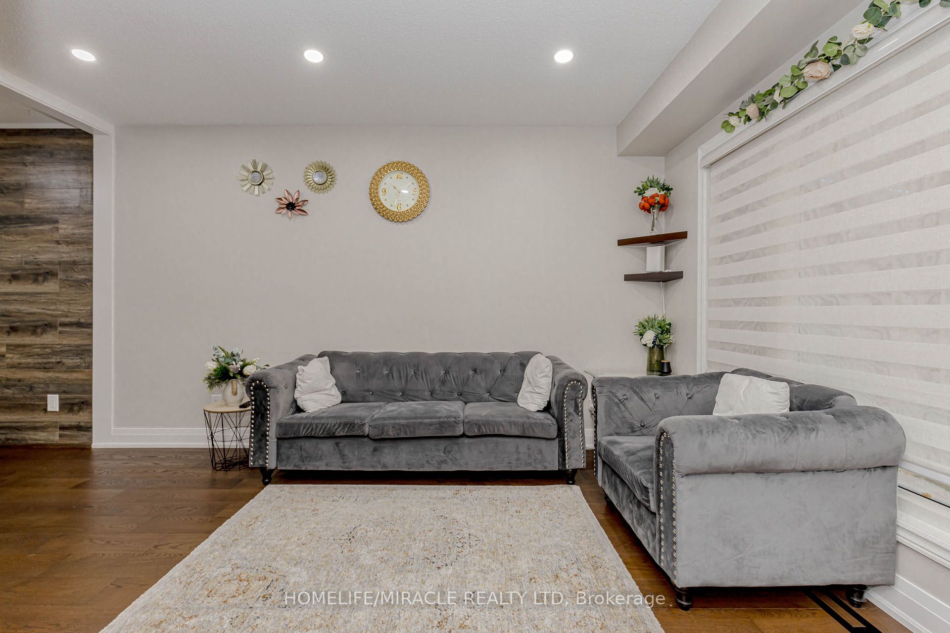 Photo 61 of 10 Festoon Place, Brampton, Southgate — HOMEH