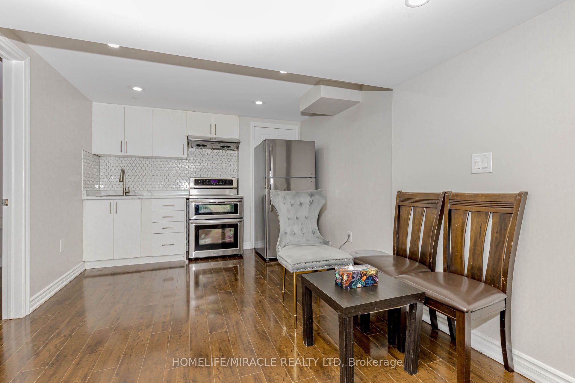 Photo 90 of 10 Festoon Place, Brampton, Southgate — HOMEH