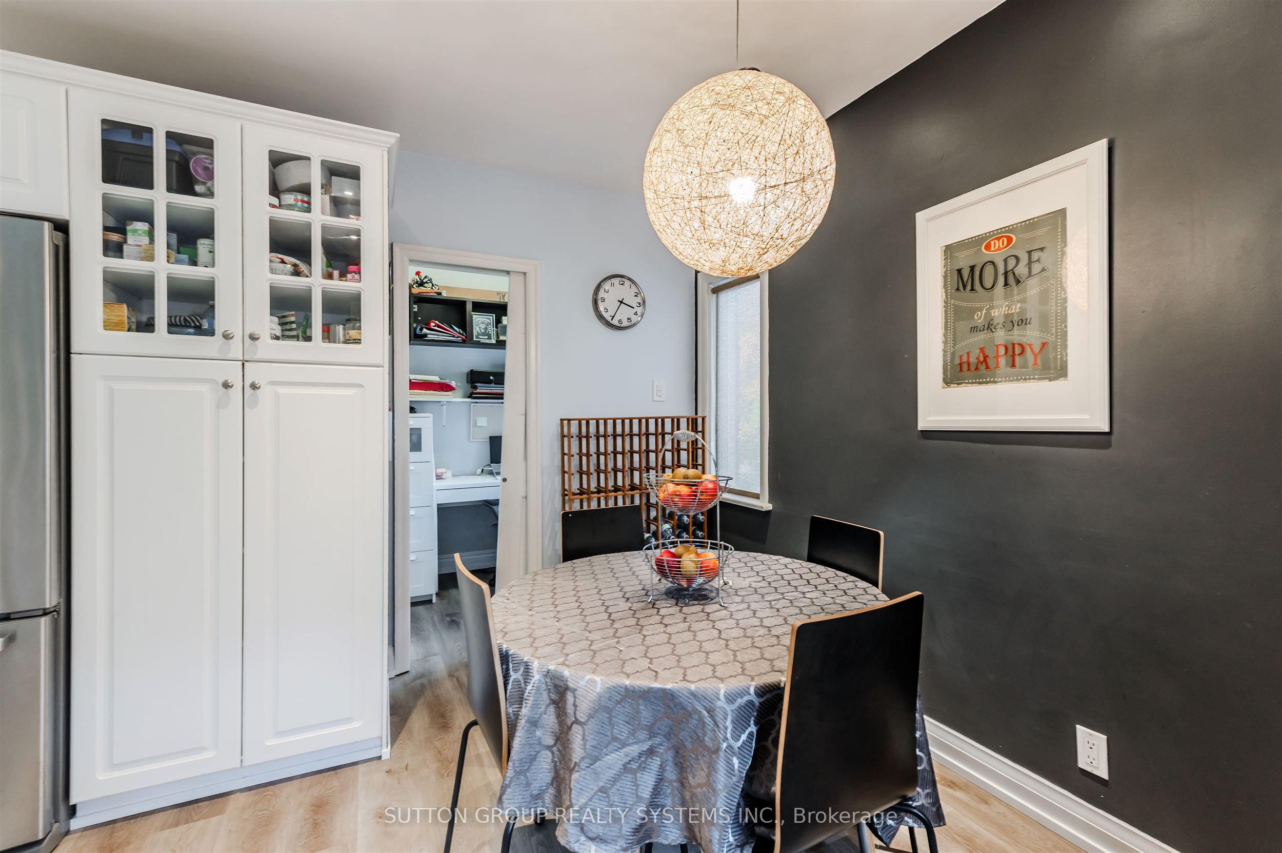 Photo 44 of 1 Elmlea Road, Etobicoke, Humber Heights — HOMEH