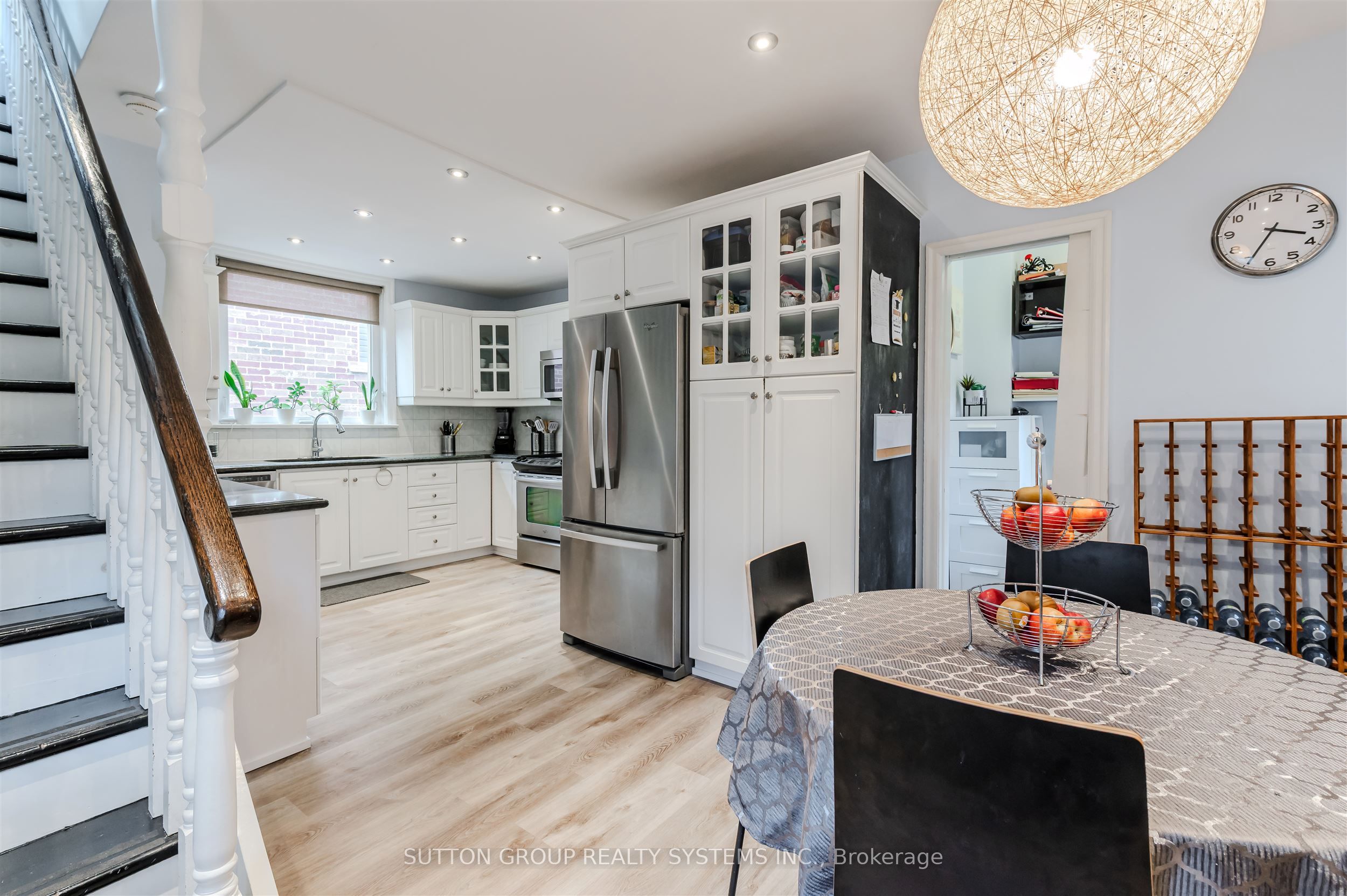 Photo 45 of 1 Elmlea Road, Etobicoke, Humber Heights — HOMEH