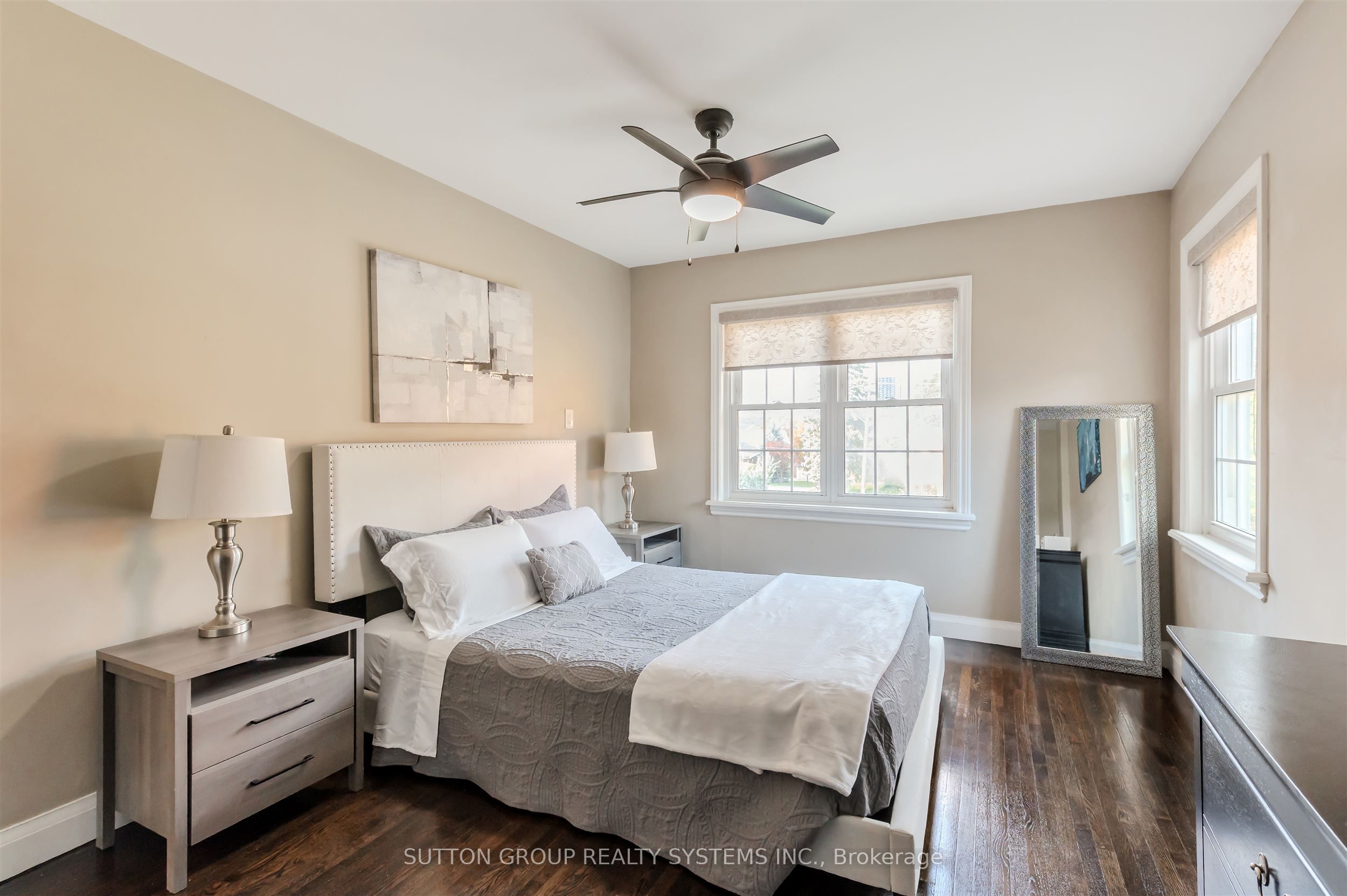 Photo 52 of 1 Elmlea Road, Etobicoke, Humber Heights — HOMEH