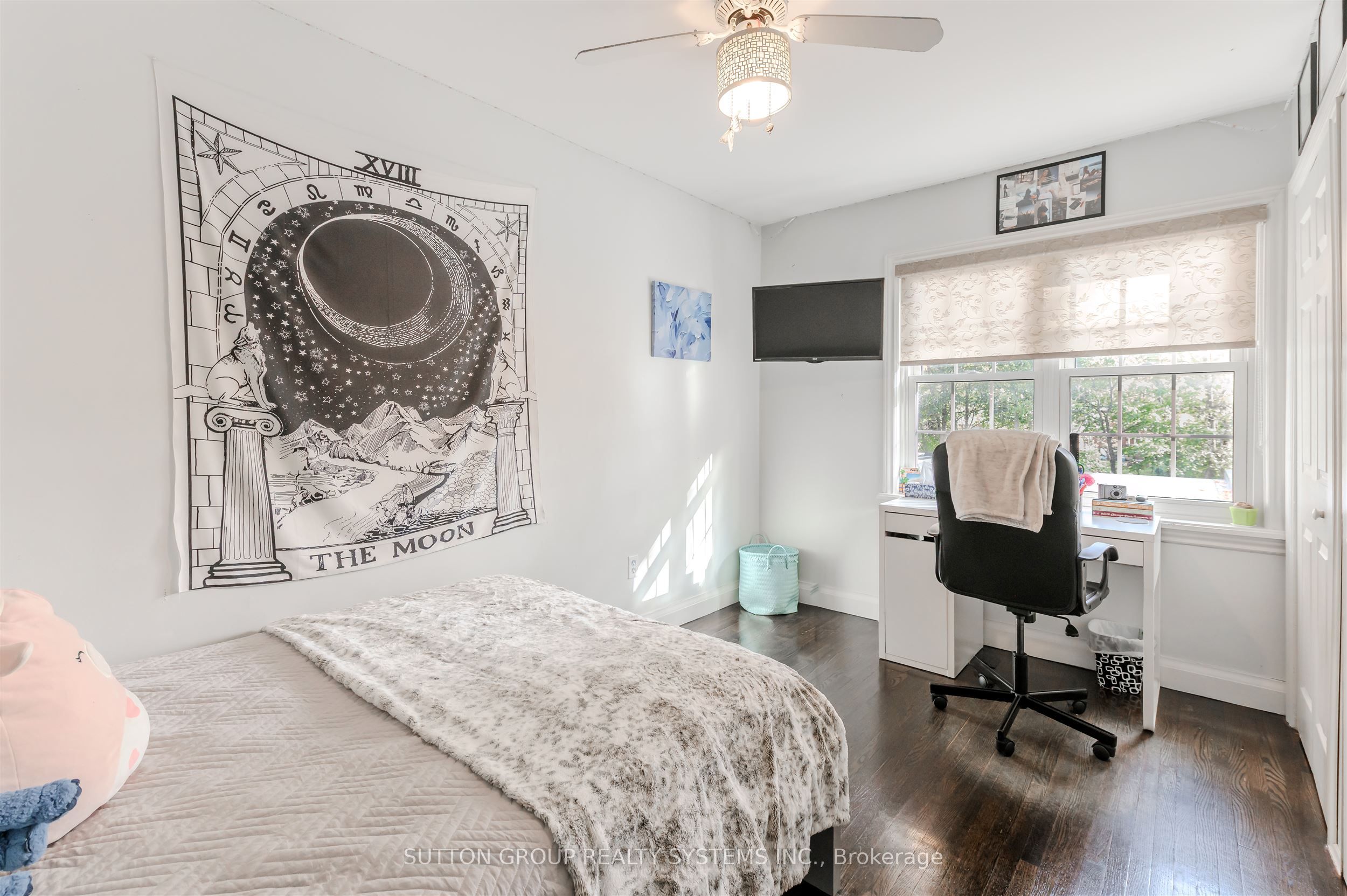 Photo 56 of 1 Elmlea Road, Etobicoke, Humber Heights — HOMEH