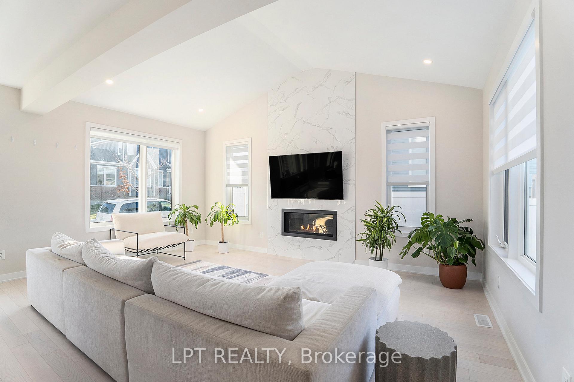 Photo 10 of 2080 Elevation Road E, Ottawa, Barrhaven - Half Moon Bay — HOMEH