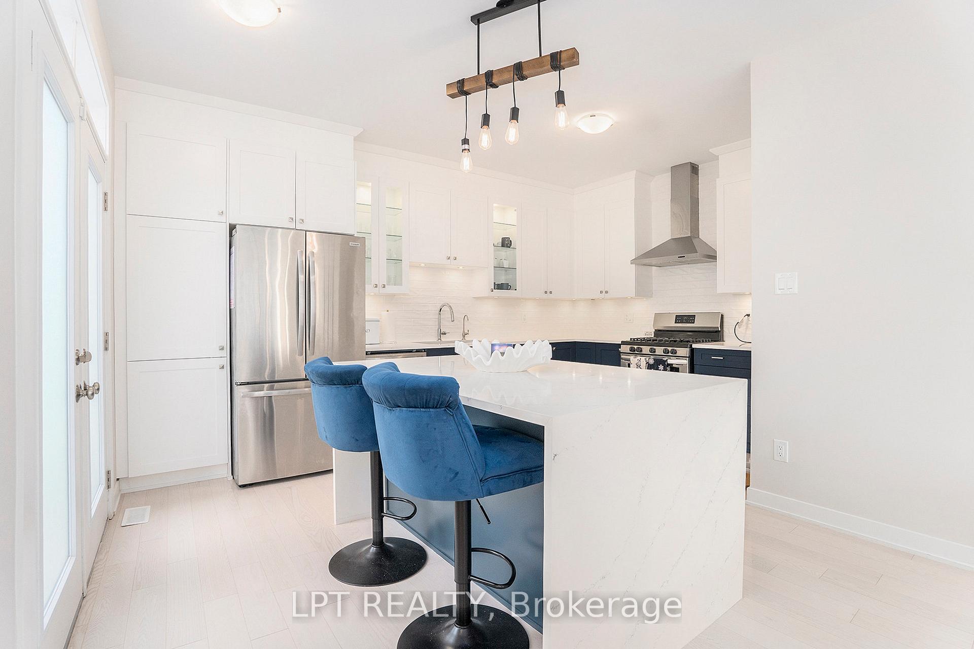 Photo 11 of 2080 Elevation Road E, Ottawa, Barrhaven - Half Moon Bay — HOMEH