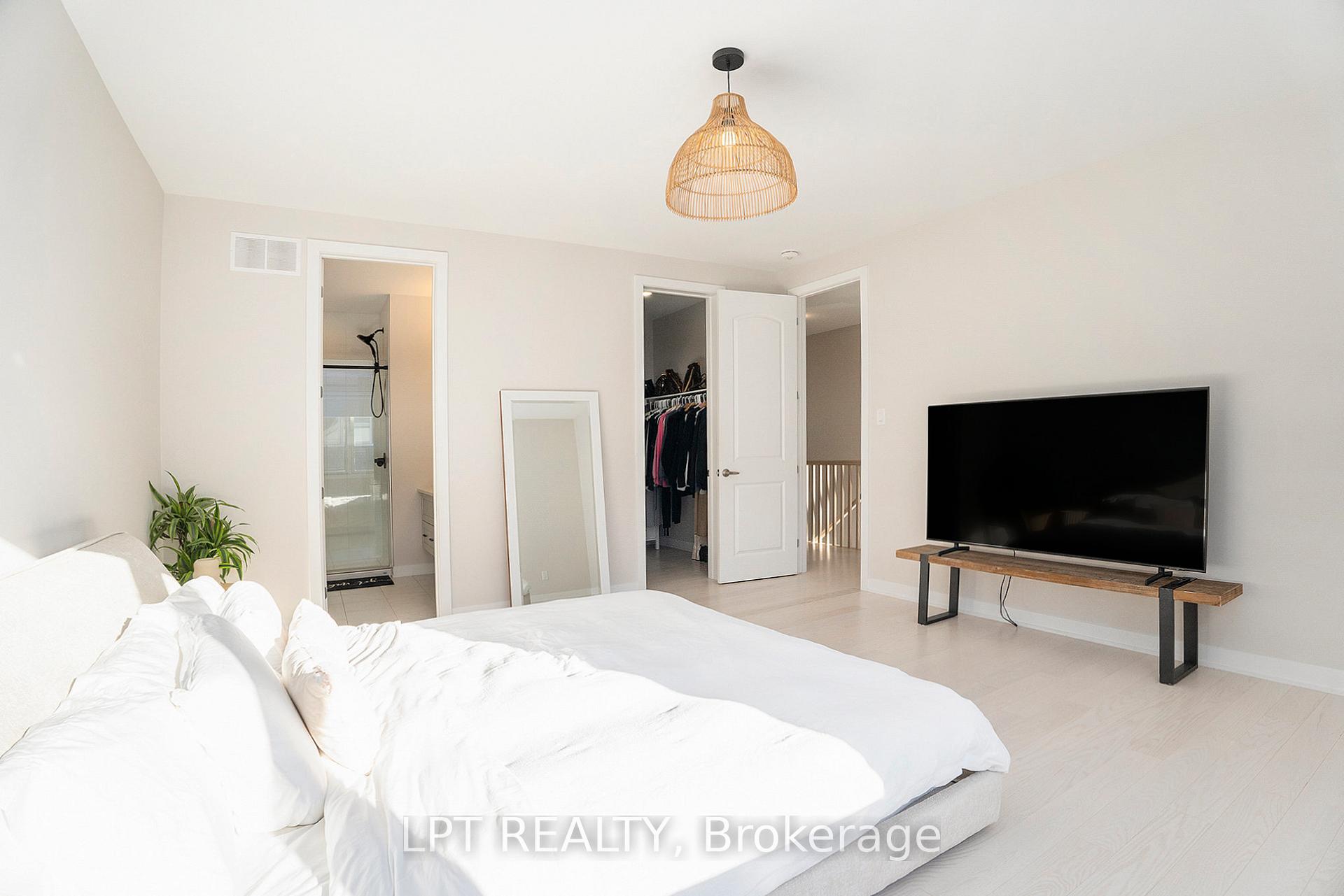 Photo 21 of 2080 Elevation Road E, Ottawa, Barrhaven - Half Moon Bay — HOMEH