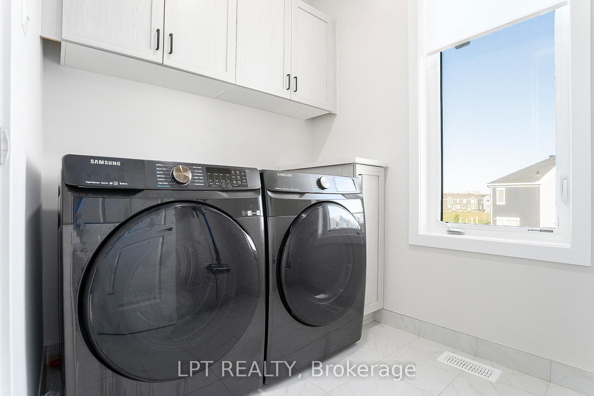 Photo 23 of 2080 Elevation Road E, Ottawa, Barrhaven - Half Moon Bay — HOMEH