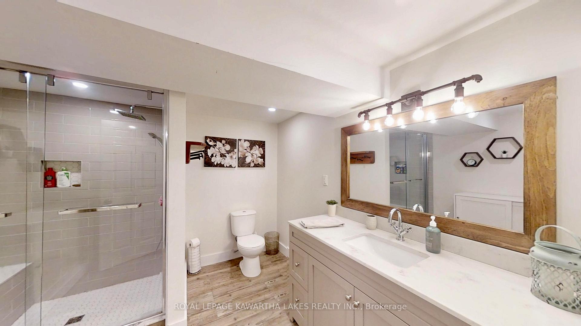 Photo 41 of 674 Osborne Street, Brock, Beaverton — HOMEH