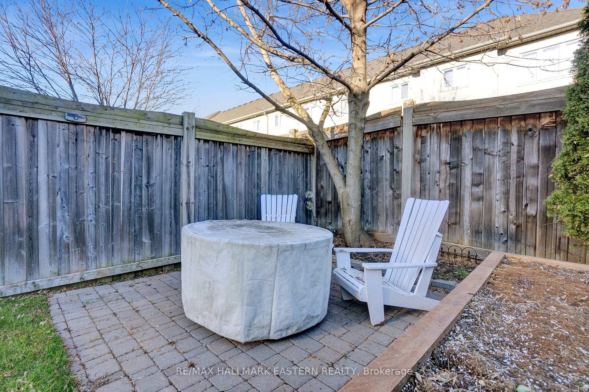 Photo 33 of Unit 13, 253 Sprucewood Crescent, Clarington, Bowmanville — HOMEH