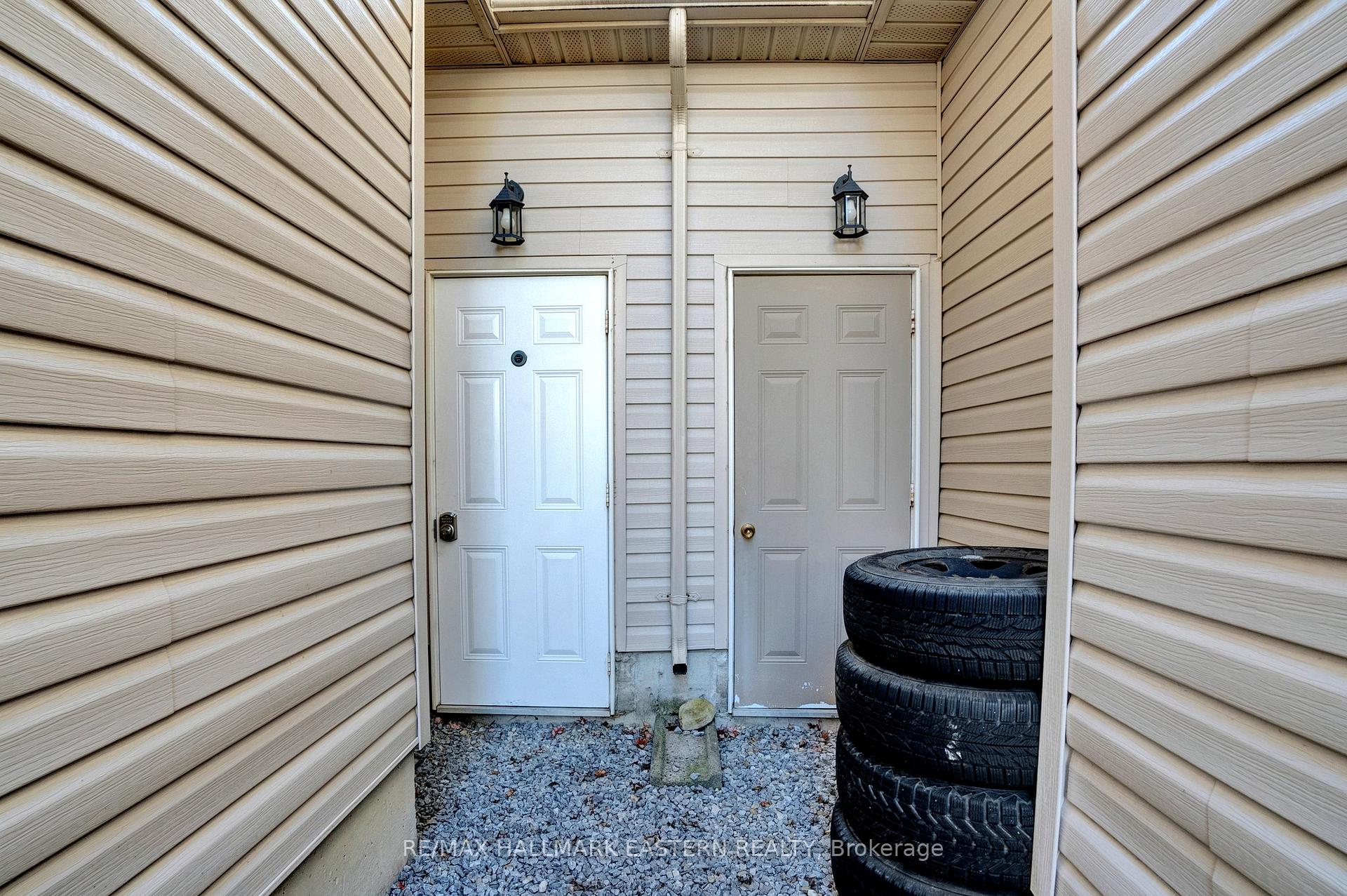 Photo 35 of Unit 13, 253 Sprucewood Crescent, Clarington, Bowmanville — HOMEH