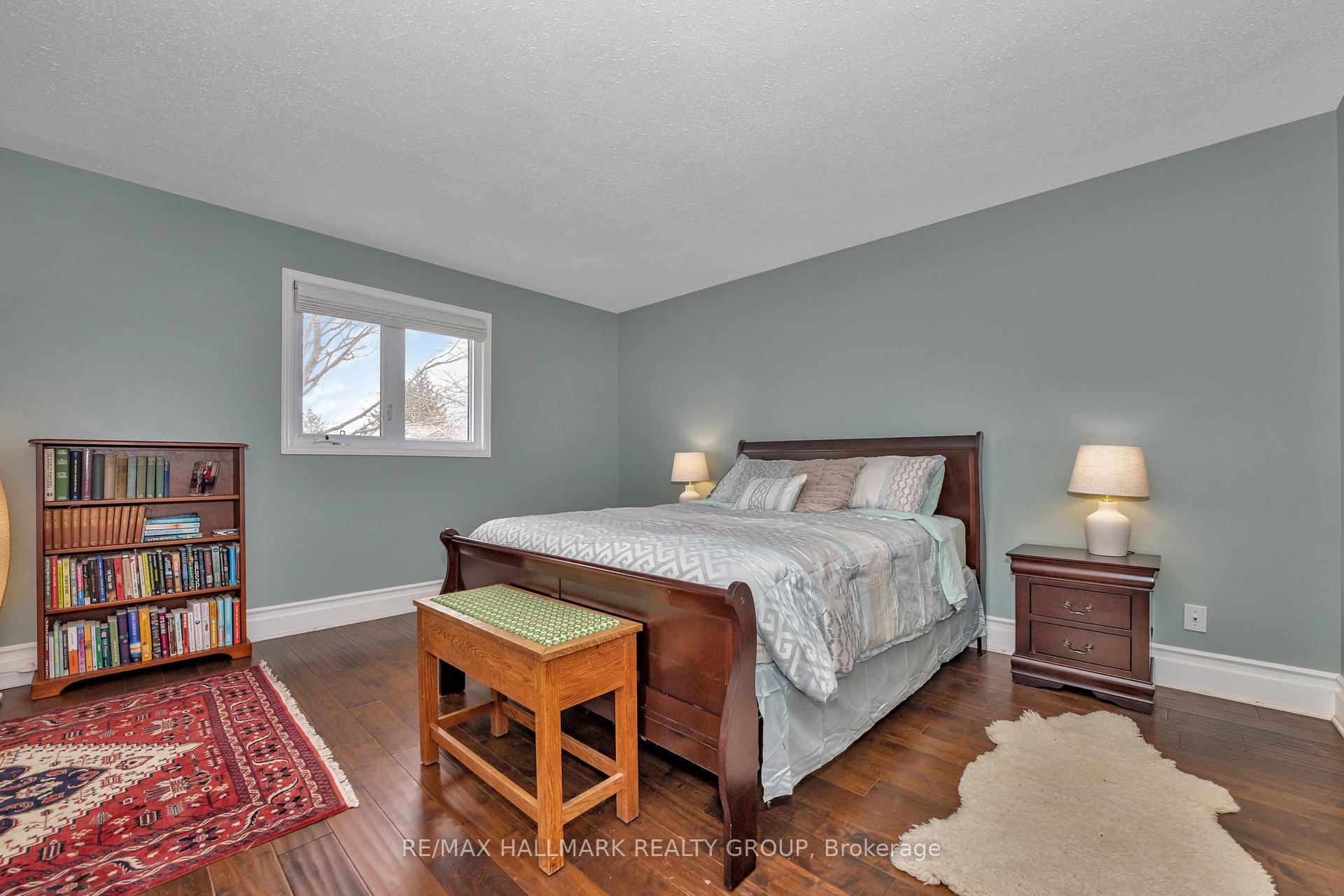 Photo 19 of 42 Constable Street, Ottawa, Barrhaven - Cedargrove/Fraserdale — HOMEH