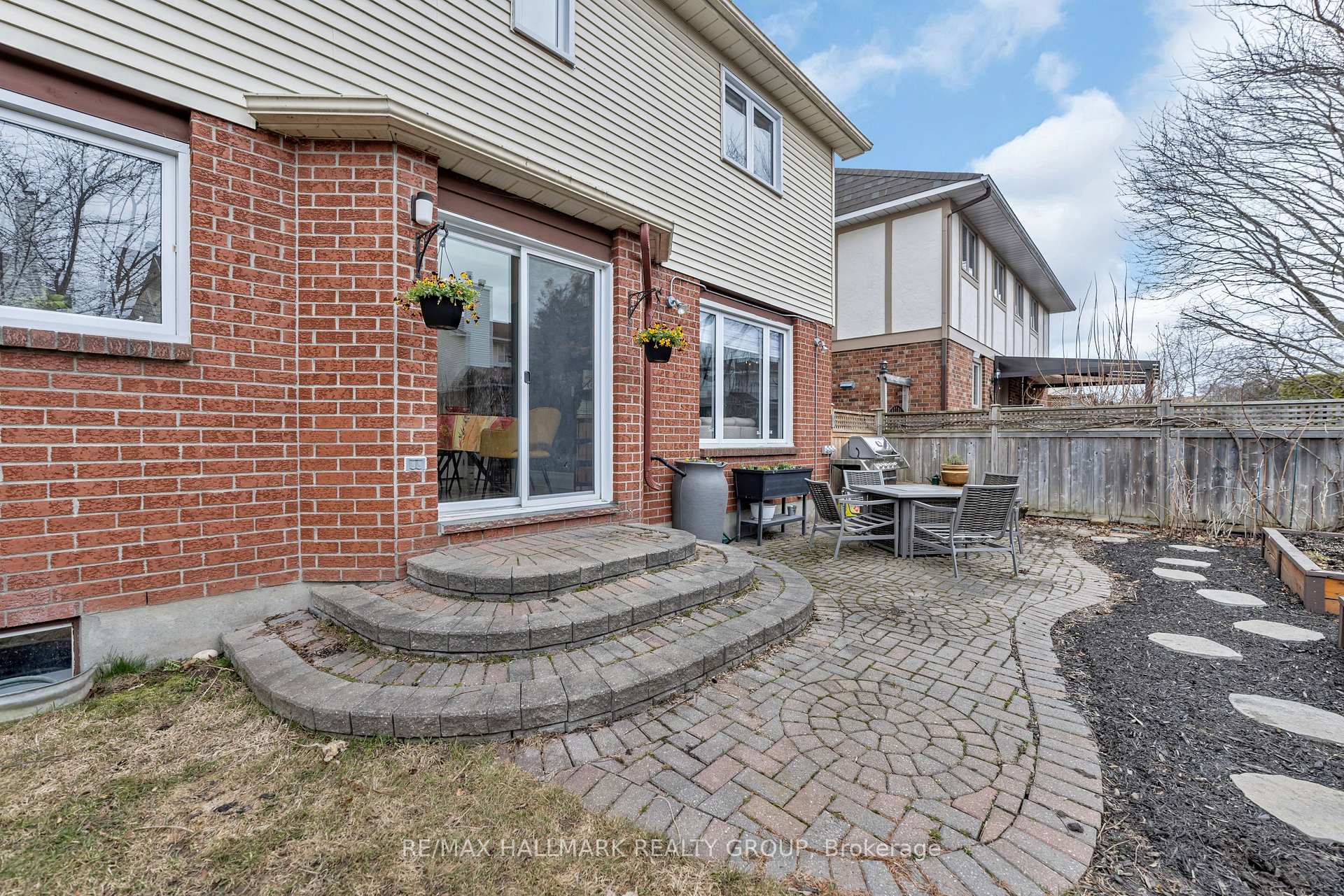 Photo 35 of 42 Constable Street, Ottawa, Barrhaven - Cedargrove/Fraserdale — HOMEH
