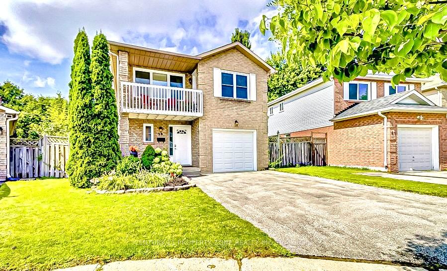 Photo 2 of 59 Lyndale Crescent, Clarington, Courtice — HOMEH