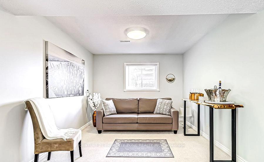 Photo 9 of 59 Lyndale Crescent, Clarington, Courtice — HOMEH